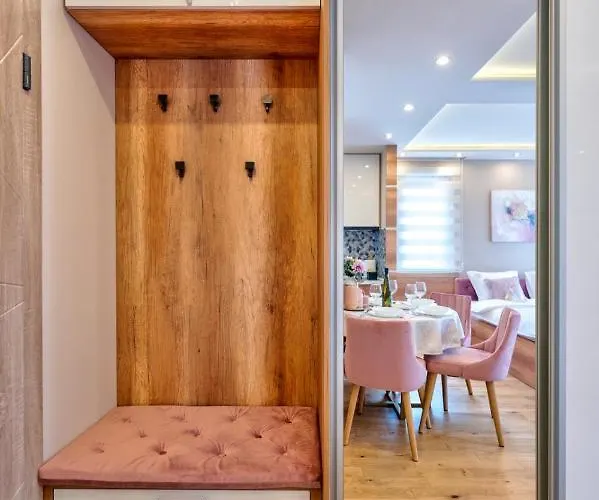 Pino D'oro Onore Apartamento