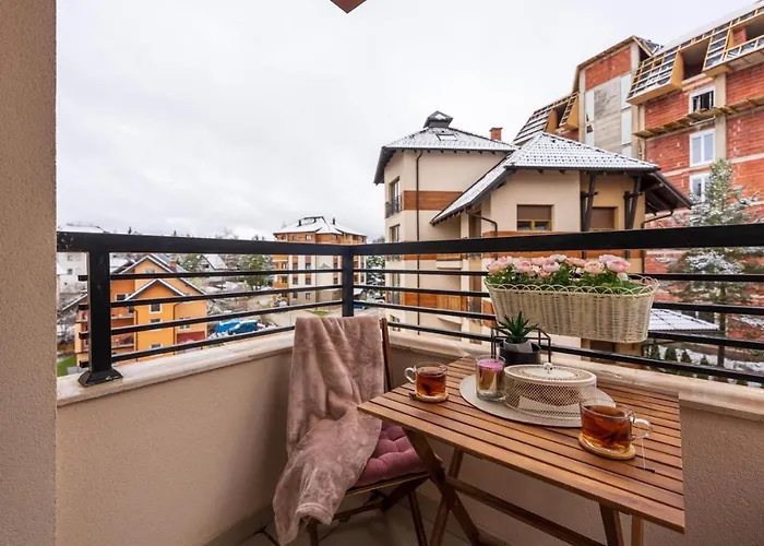 Apartamento Pino D'oro Onore *